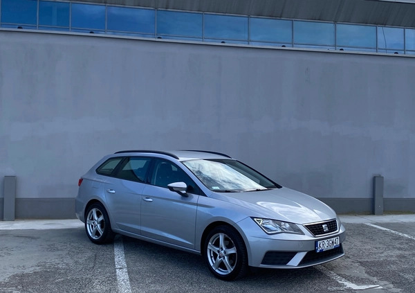 Seat Leon cena 34500 przebieg: 164252, rok produkcji 2018 z Kraków małe 667